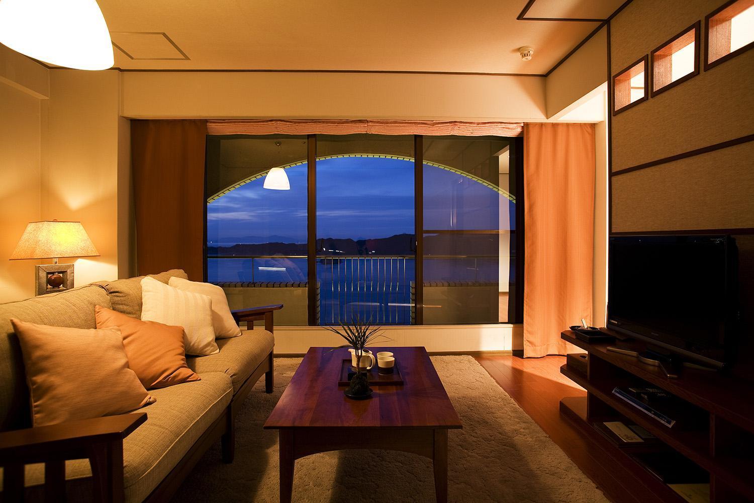 พลาซา อะวะจิชิมะ - ซุโตะโมะ ออนเซน Hotel Minamiawaji ห้อง รูปภาพ