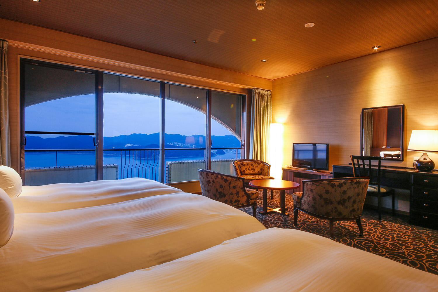 พลาซา อะวะจิชิมะ - ซุโตะโมะ ออนเซน Hotel Minamiawaji ห้อง รูปภาพ