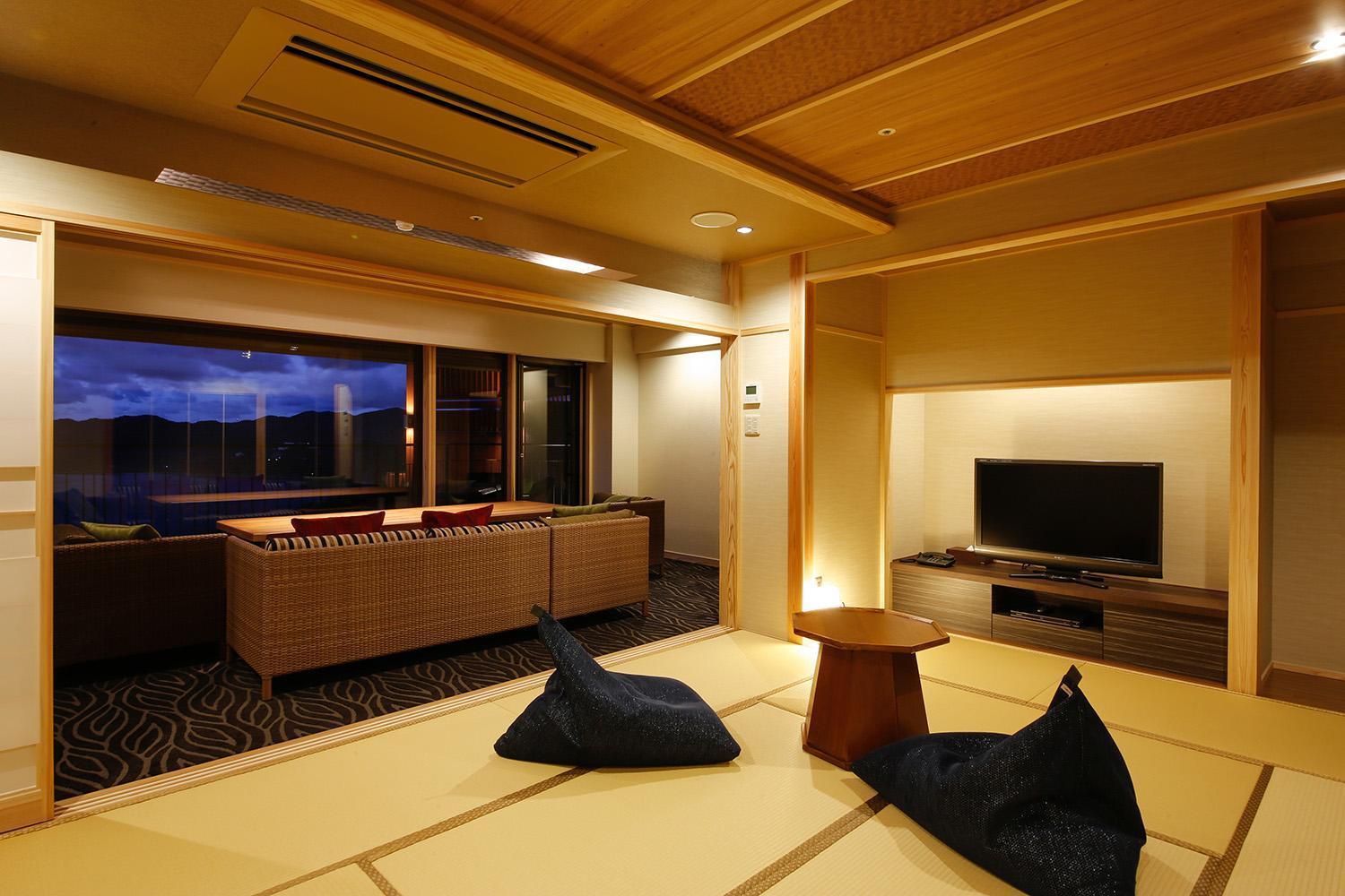 พลาซา อะวะจิชิมะ - ซุโตะโมะ ออนเซน Hotel Minamiawaji ห้อง รูปภาพ