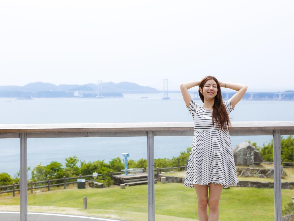 พลาซา อะวะจิชิมะ - ซุโตะโมะ ออนเซน Hotel Minamiawaji ภายนอก รูปภาพ